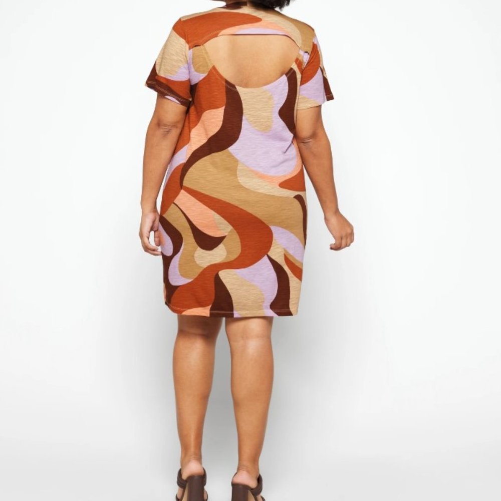 Dress - Picture 2 of 3